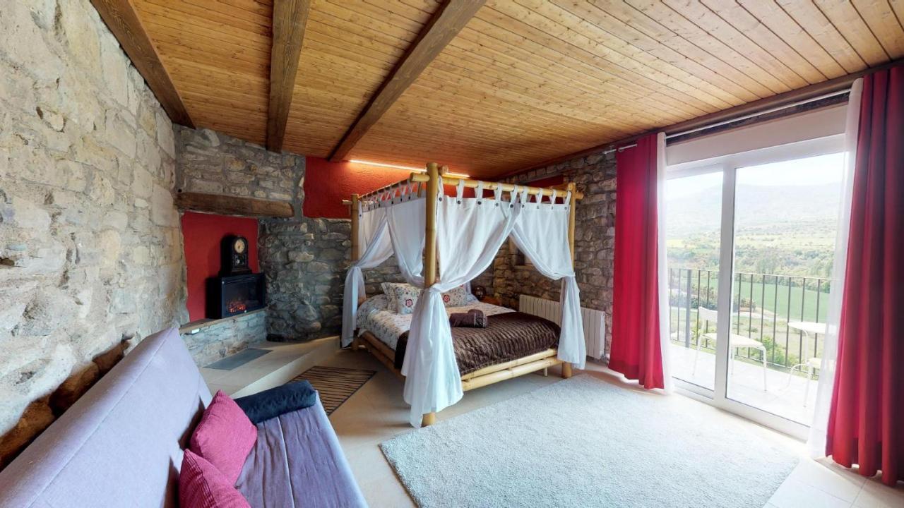Casa Rural La Abadia-Apartamentos Graus Buitenkant foto