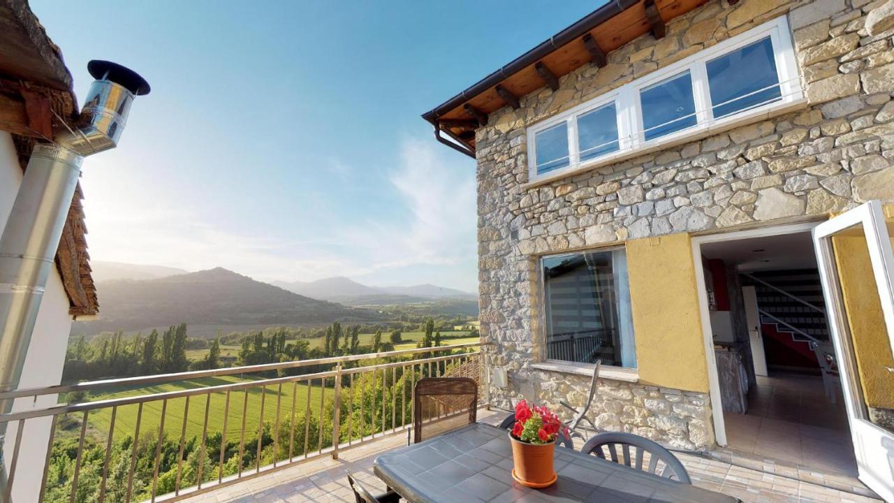 Casa Rural La Abadia-Apartamentos Graus Buitenkant foto